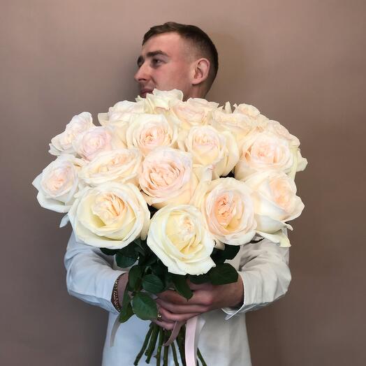 Пионовидная Роза вайт охара 19