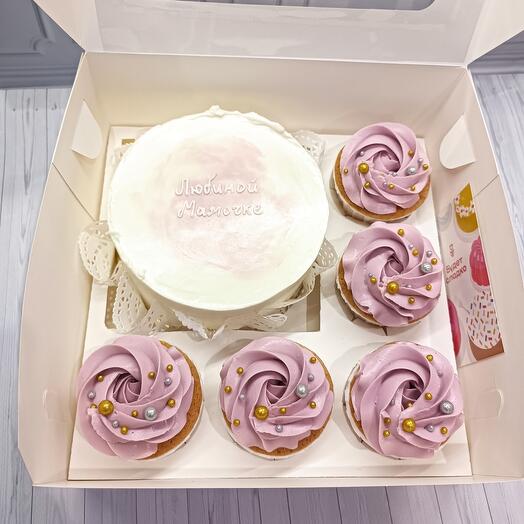 Bento and cupcakes