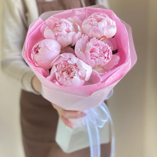 Розовые пионы 🌸