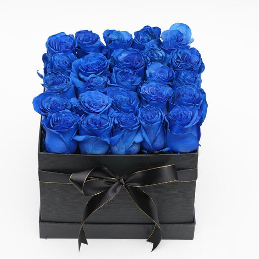 Blue Roses Hatbox