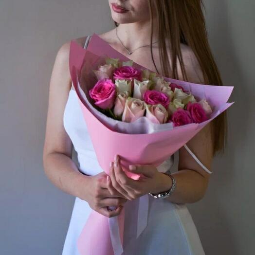 Mono Ramo de 25 rosas Kenianas en decoración