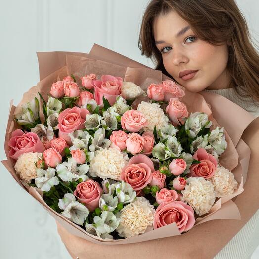 🌸 Большой букет роз (Р700)