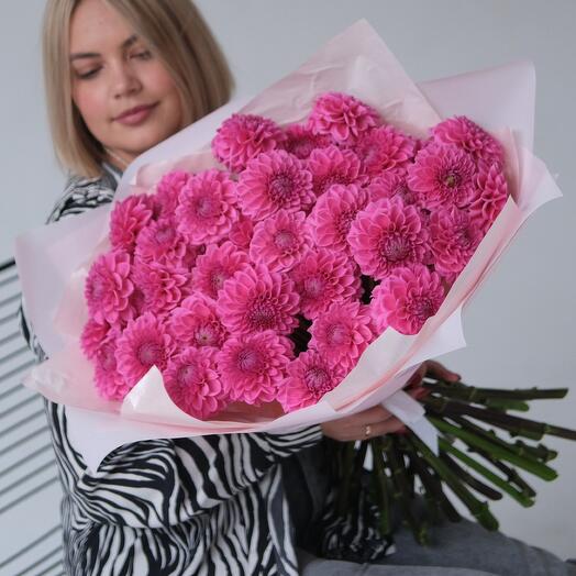 Букет георгинов