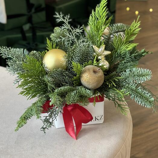 Зимняя композиция «Иней»