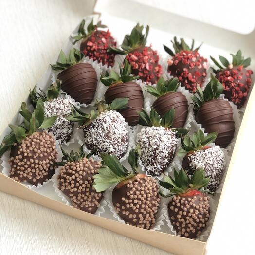 Клубника в молочном шоколаде