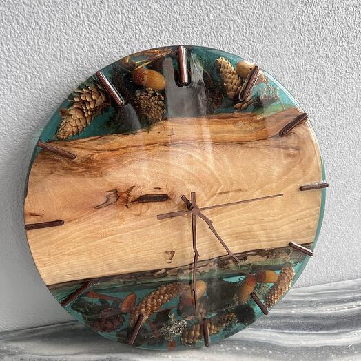 Часы диаметром 35см