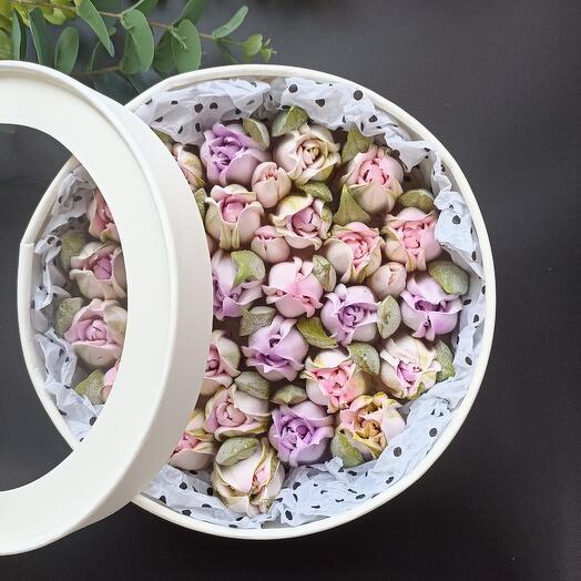 Homemade marshmallows in a pink hatbox