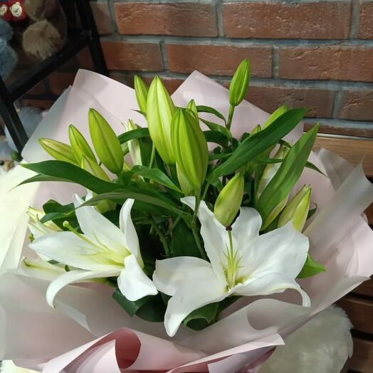 Букет Лилии