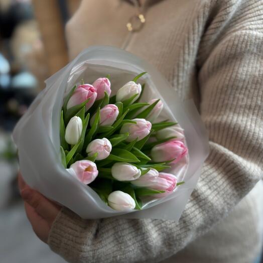 Ramo de 15 tulipanes rosados (Holanda)