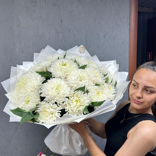 Букет из одноголовой хризантемы