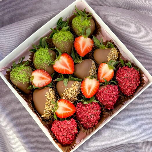 Клубника в шоколаде 16 шт