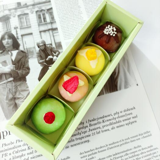 Mochi-Japanese mousse dessert (set of 4 pieces)