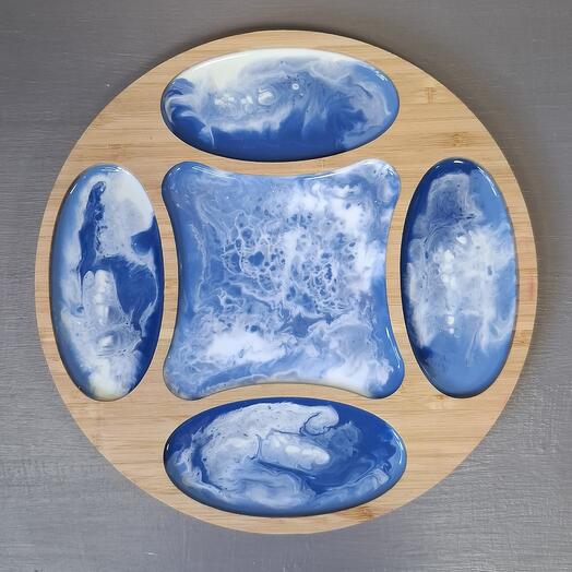 Менажница с эпоксидной смолой