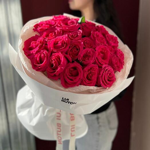 Букет "25 малиновых роз"