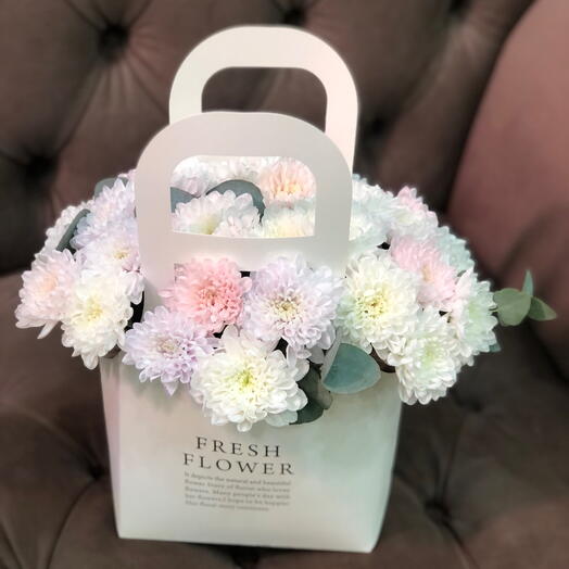 Хризантемы в сумке Fresh