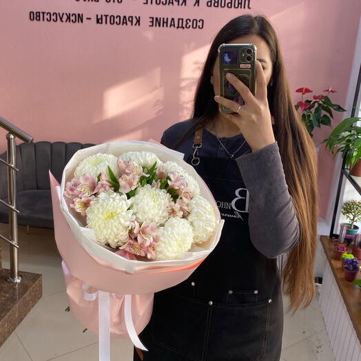 Дуобукет из хризантем и альстромерий