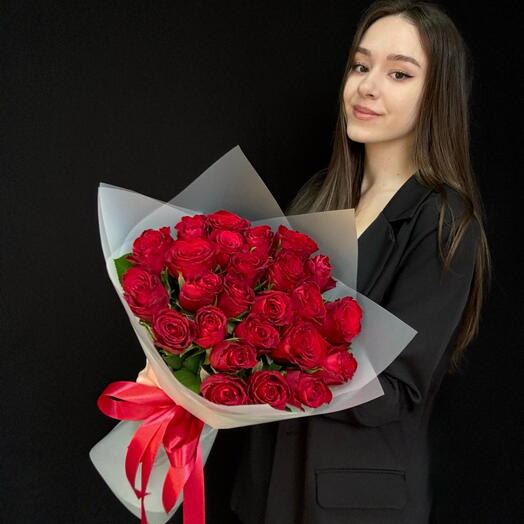 Букет красных роз 25 шт (мб 279)