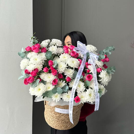 Невероятное облачко с кустовыми розами