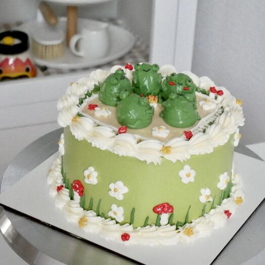 Торт 2кг с лягушками на пикнике