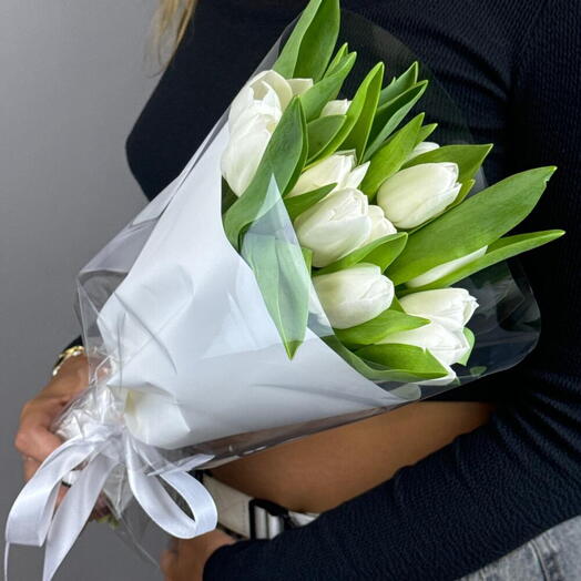 Белые тюльпаны 11 шт