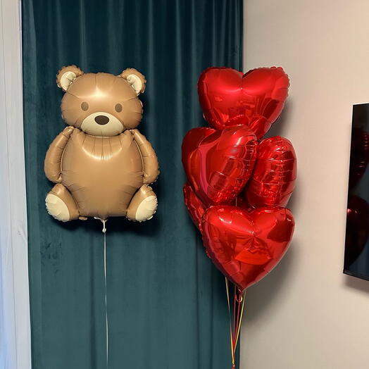 Набор шаров красные сердца и мишка