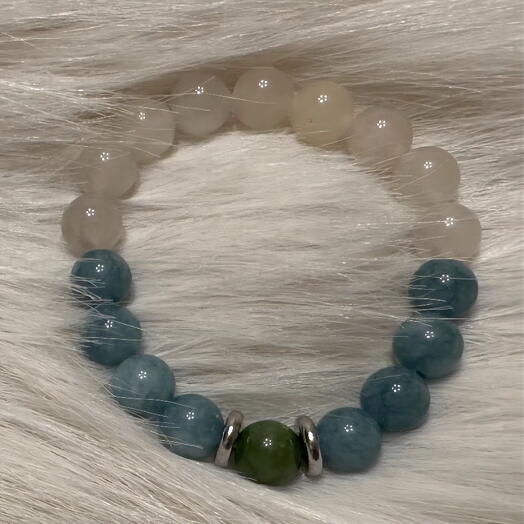Браслет «Ян» под голубые и зеленые глаза