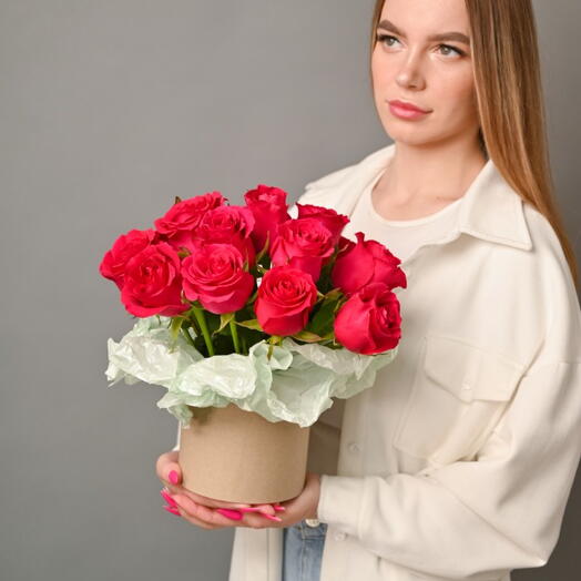 Композиция из 15 роз