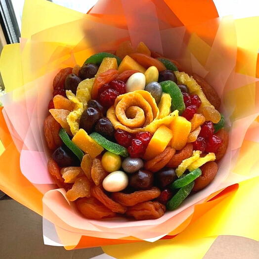 Букет из сухофруктов "Яркая весна"
