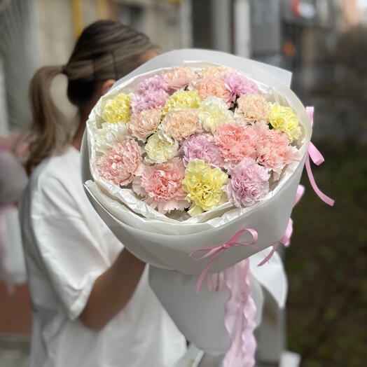 Моно букет из 21 гвоздики 💐