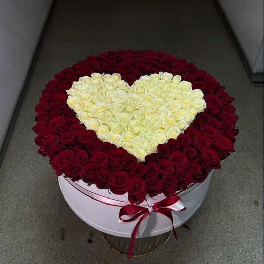 101 роза в коробке 💗ВАУэффект