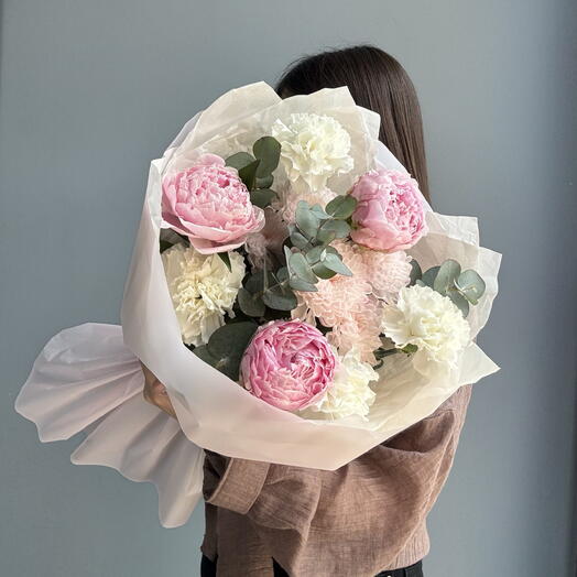 Сборный с пионами🎀
