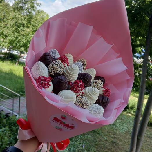 Клубничка в шоколаде🤗