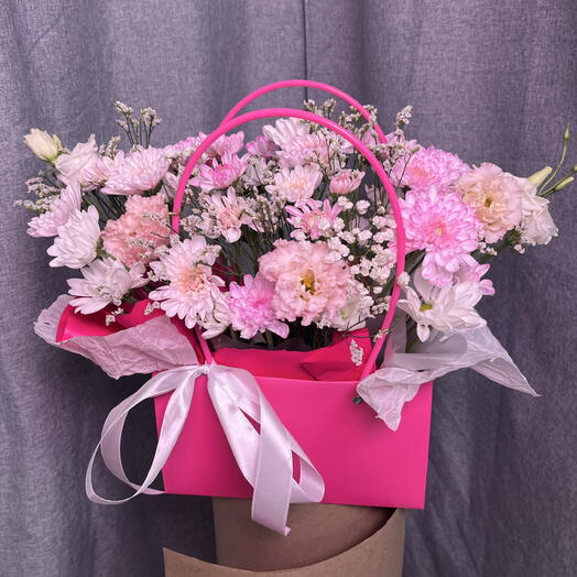 Композиция из стойких цветов 💞