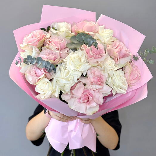 Букет из ажурных роз🌸