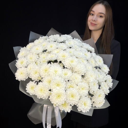 Букет из 15 кустовых белых хризантем Altaj (КМБ044)