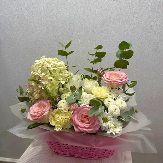 Корзина с цветами💝