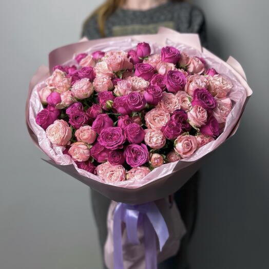 Mono bouquet 21 кустовой розы
микс сортов Classic Sensation и Madam
Bombastic