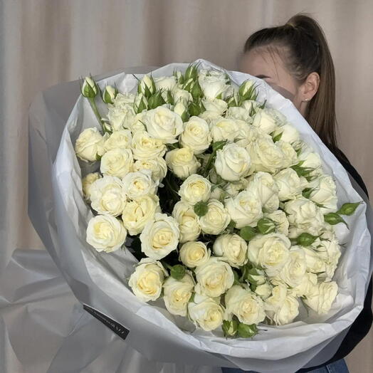 31 кустовая белая роза