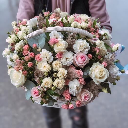 Basket with flowers