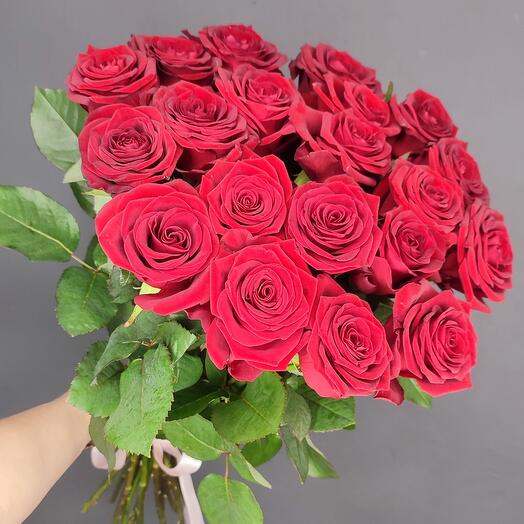 19 rosas rojas