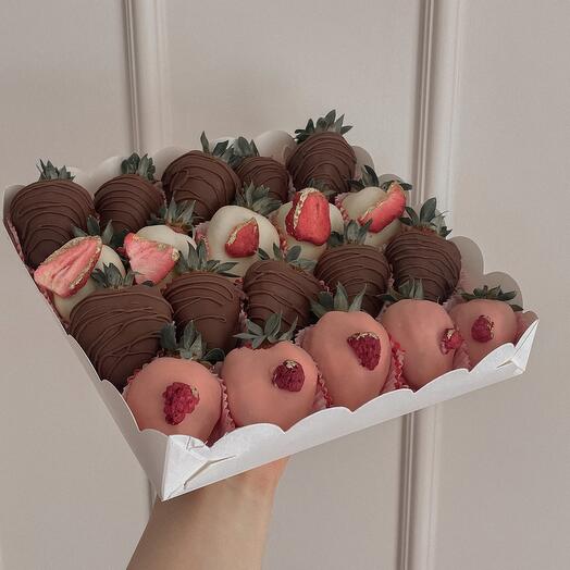 Клубника в шоколаде 20 шт
