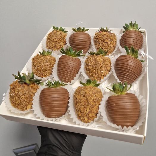 Клубника в шоколаде 🍫 12-16 ягод