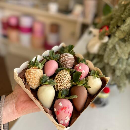 Strawberry dessert for lovers