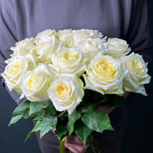 Букет из 15 эквадорских роз CANDLELIGHT premium 50-60 см