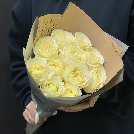 Bouquet of 11 white roses