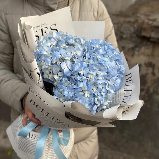 Букет из гортензии