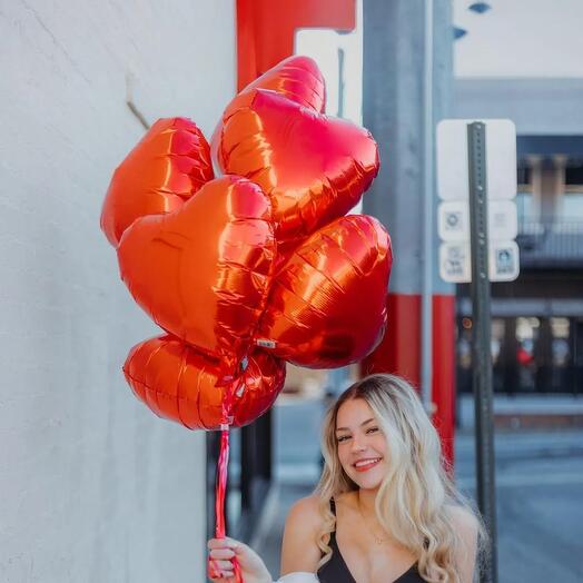 Букет красных сердец