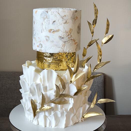 Торт с золотым межъярусом