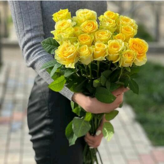 Роза  желтая