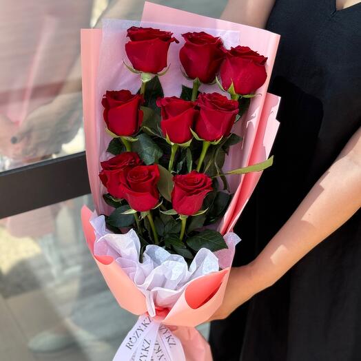 Букет из 9 красных роз